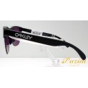 Óculos de Sol Oakley modelo Frogskins Lite OO9374