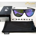 Óculos de Sol Oakley modelo Trillbe OO9318